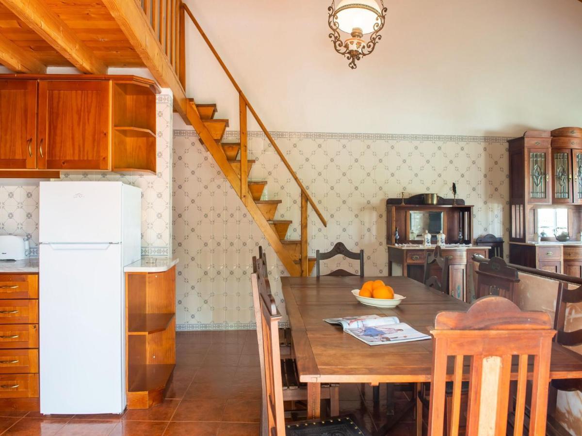 モンテモル・オ・ノボ House With Authentic Tiling And Antique Furnitureヴィラ エクステリア 写真