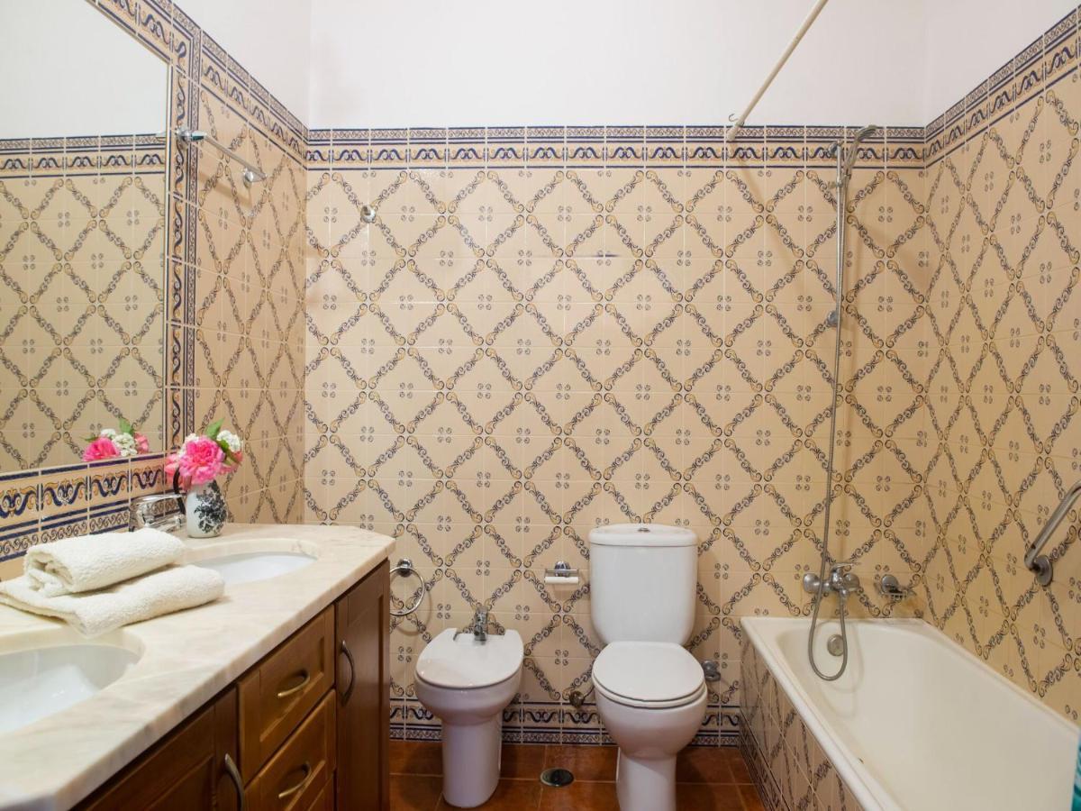 モンテモル・オ・ノボ House With Authentic Tiling And Antique Furnitureヴィラ エクステリア 写真